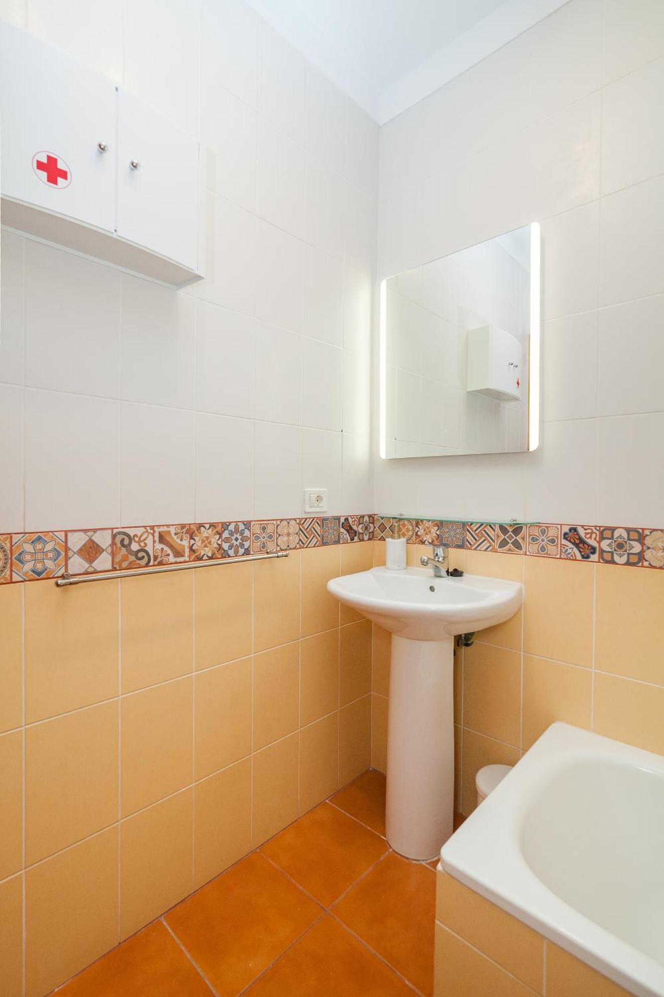 Paraiso Bamboo - Fibre Net, Heart Of The Gigantes, 2 Bedrooms, 2 Bathrooms, Tv Channels Apartment *