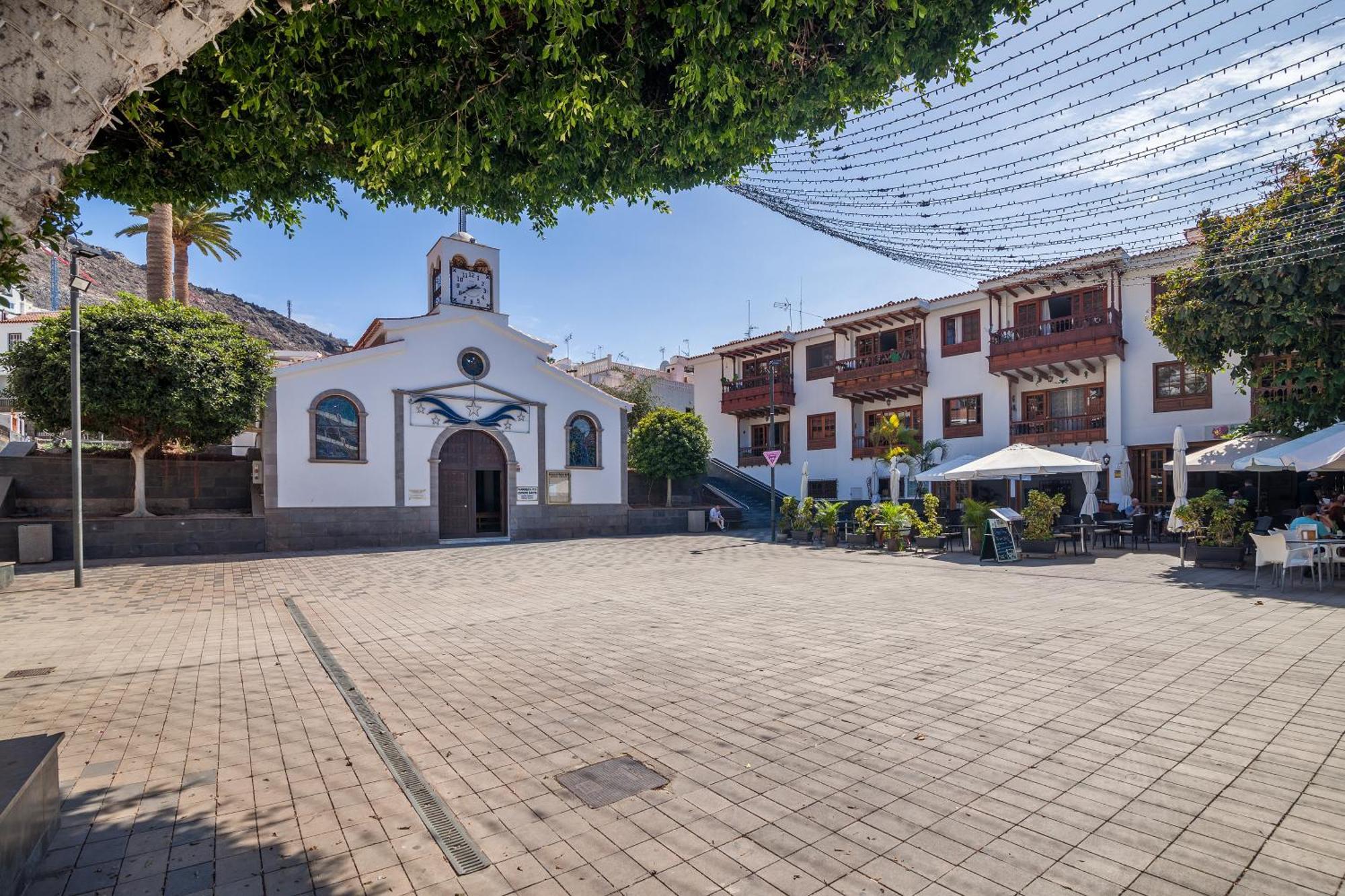 Paraiso Bamboo - Fibre Net, Heart Of The Gigantes, 2 Bedrooms, 2 Bathrooms, Tv Channels Apartment *