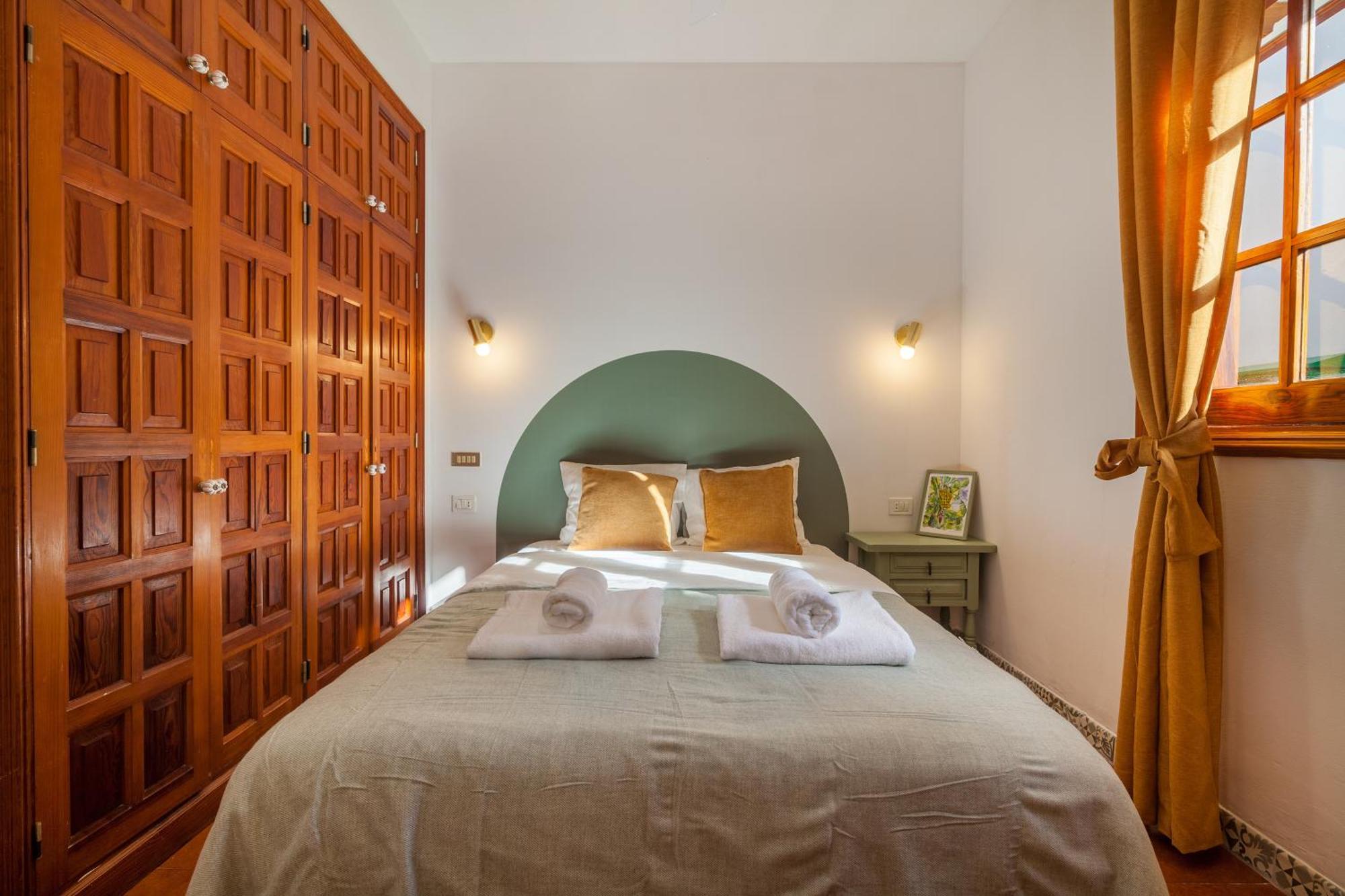 Paraiso Bamboo - Fibre Net, Heart Of The Gigantes, 2 Bedrooms, 2 Bathrooms, Tv Channels Apartment Acantilado de los Gigantes