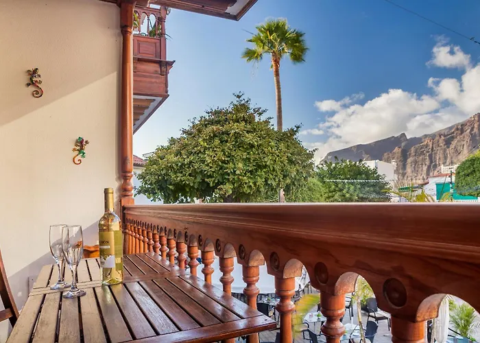 Paraiso Bamboo - Fibre Net, Heart Of The Los Gigantes, 2 Bedrooms, 2 Bathrooms, Tv Channels